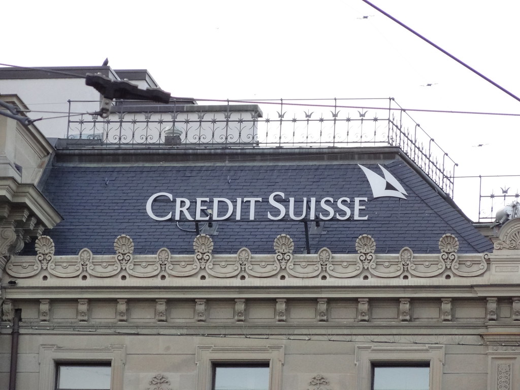 Credit Suisse: Στο στόχαστρο του Κογκρέσου για την τήρηση των κυρώσεων κατά της Ρωσίας