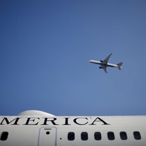 ΗΠΑ: Χάος στις αερομεταφορές προβλέπει ο αμερικανός υπουργός Μεταφορών λόγω shutdown