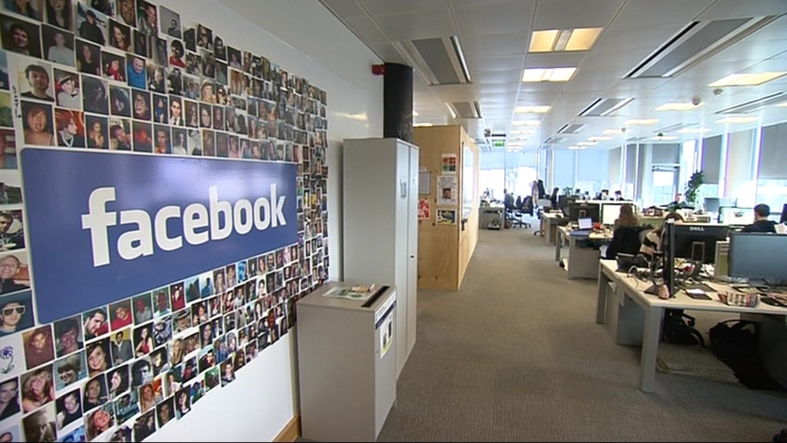 Το Facebook αντιμέτωπο με ομαδική αγωγή χρηστών