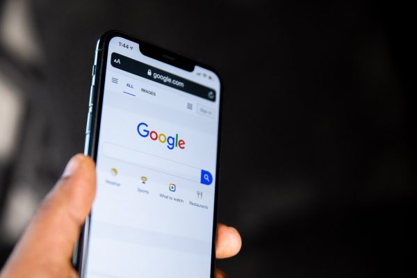 Αντιμονοπωλιακή έρευνα για τις online διαφημίσεις της Google ξεκινά η ΕΕ