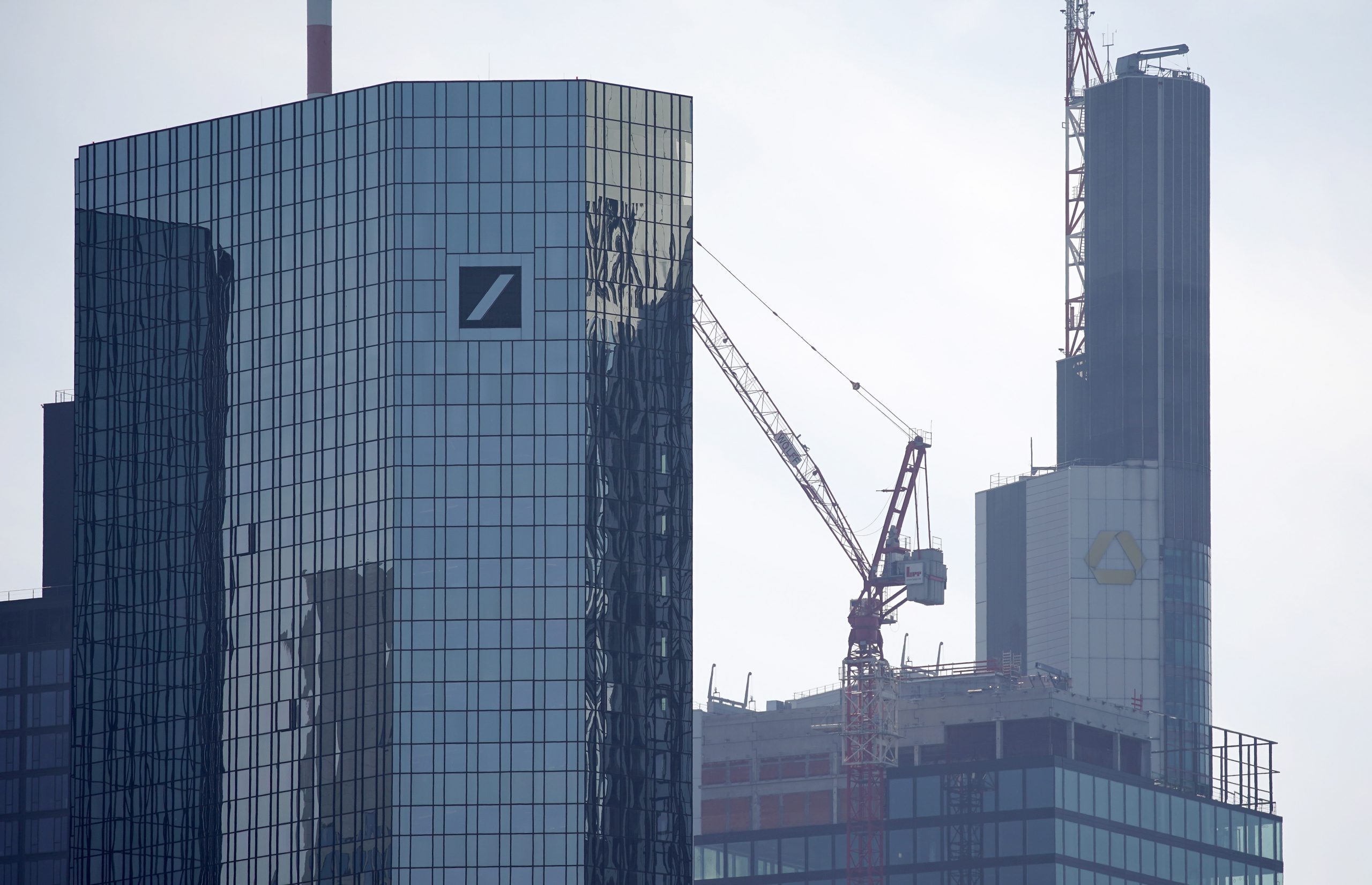 Commerzbank: Μόλις στα μισά η κρίση ακινήτων στην Γερμανία