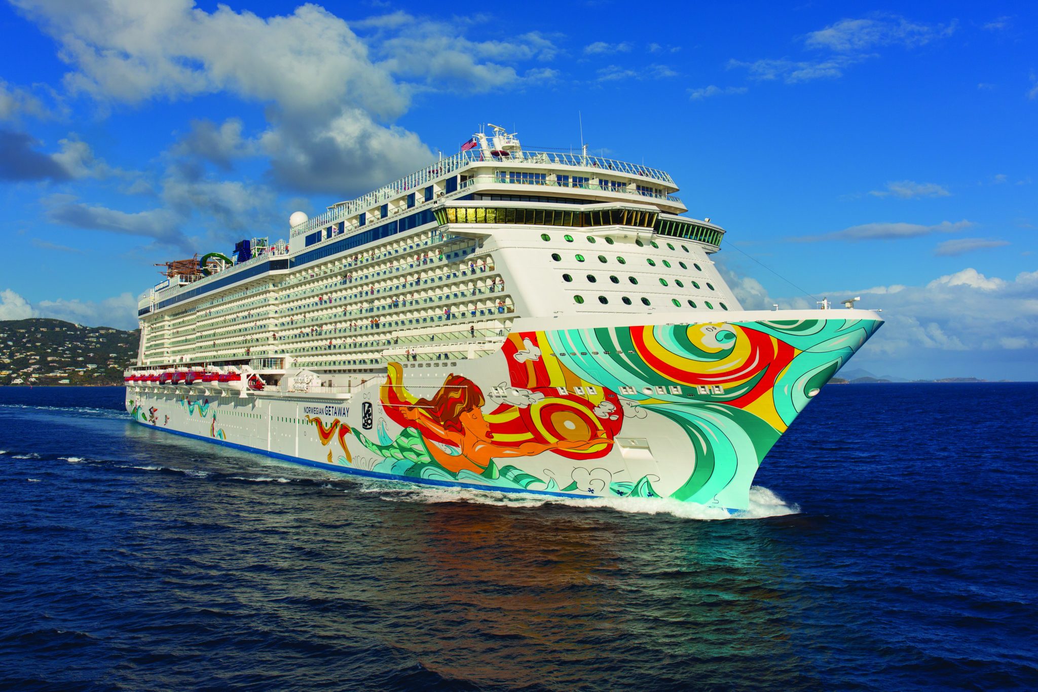 Norwegian Cruise Line : Ξεκινάει τις κρουαζιέρες με home port τον Πειραιά