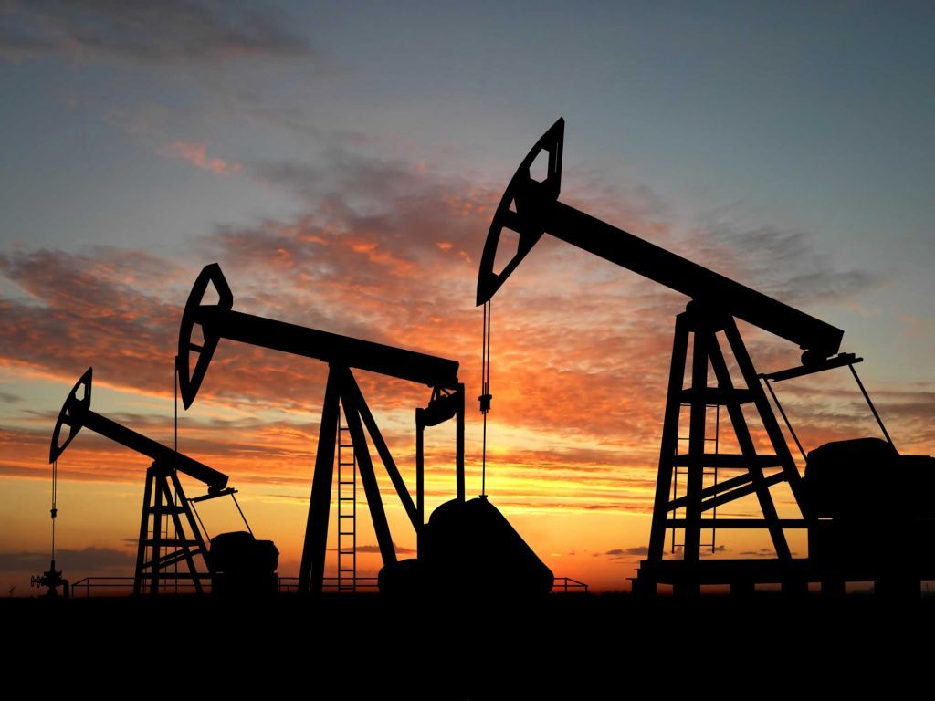 Πετρέλαιο: Εβδομαδιαίες απώλειες για τις τιμές λόγω Ιράν