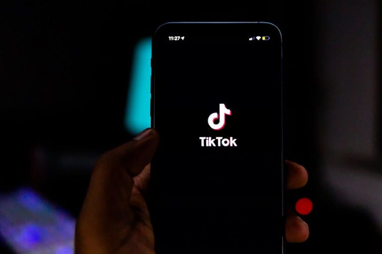 TikTok – Αλλαγές για τους εφήβους