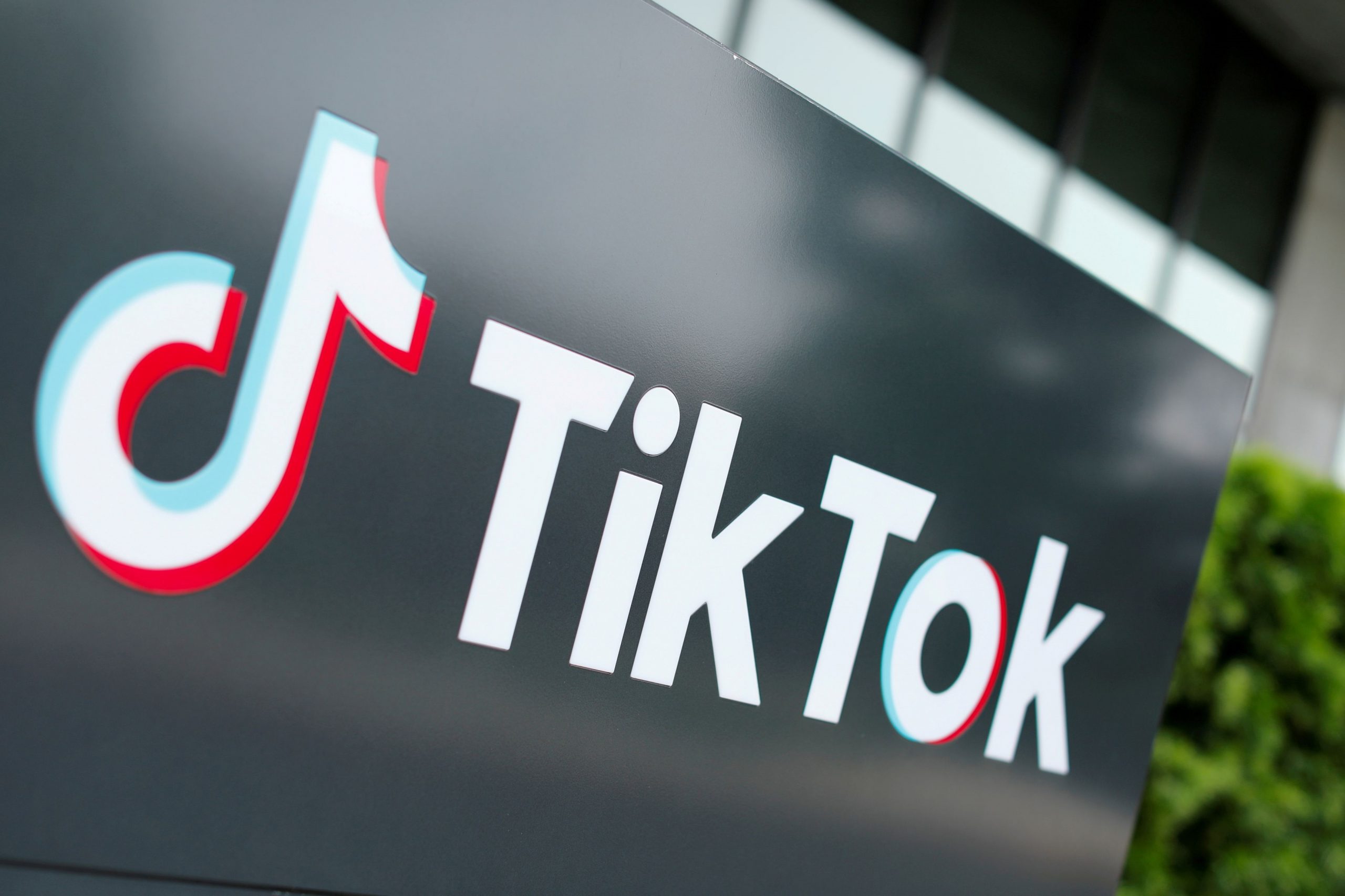 TikTok: Πρόστιμο 16 εκατ. δολαρίων από τις βρετανικές αρχές