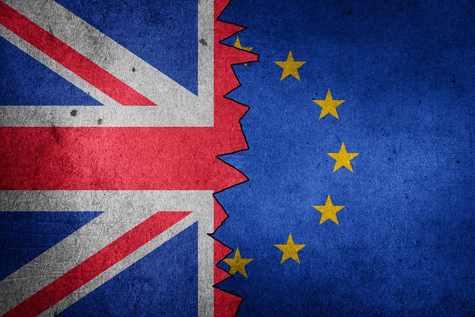 Brexit - «Σύγκρουση» Λονδίνου-Βρυξελλών για το Πρωτόκολλο της Βόρειας  Ιρλανδίας - Οικονομικός Ταχυδρόμος - ot.gr