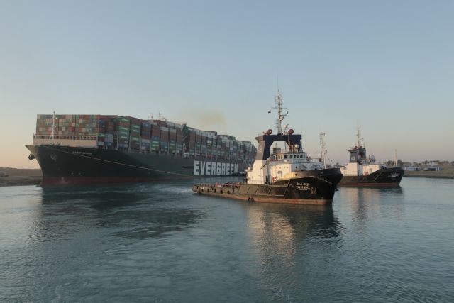 Σουέζ : Το «μποτιλιάρισμα» στη διώρυγα… φρενάρει το λιμάνι της Βιέννης