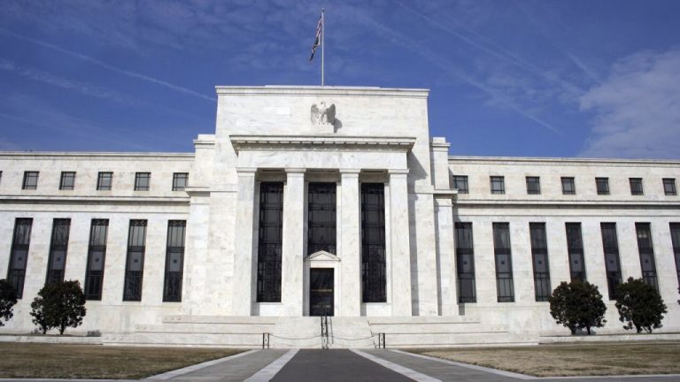 Πώς θα χειριστεί τον πληθωρισμό η Fed