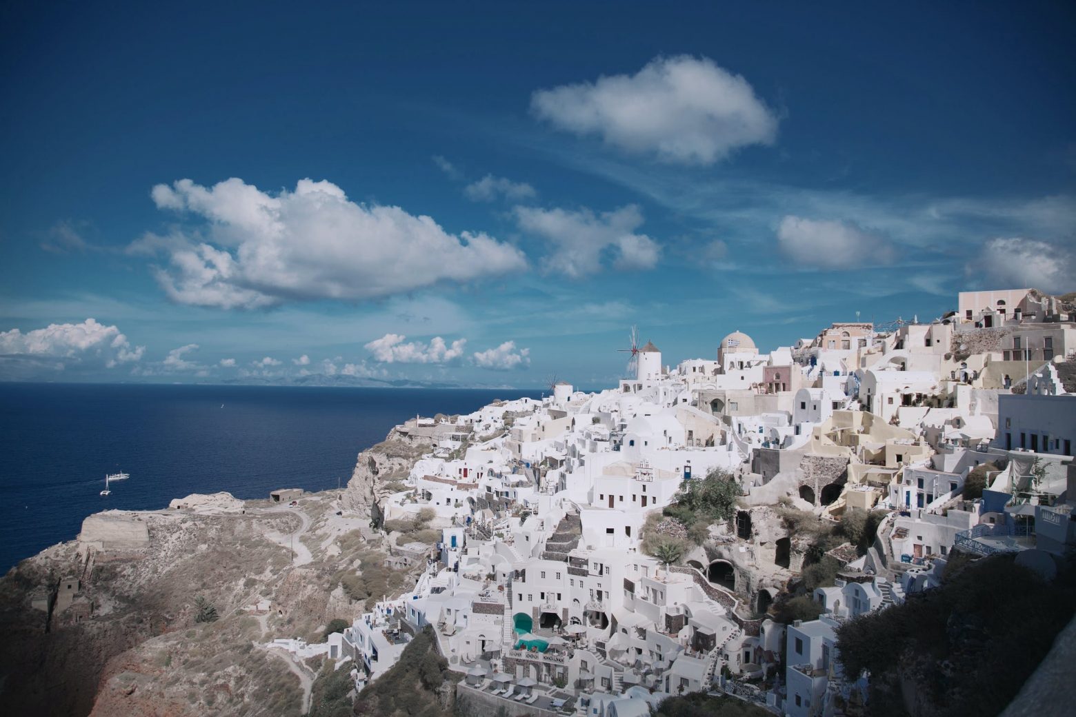 Βρετανική «απόβαση» στην Ελλάδα μόλις ανοίξει η τουριστική σεζόν