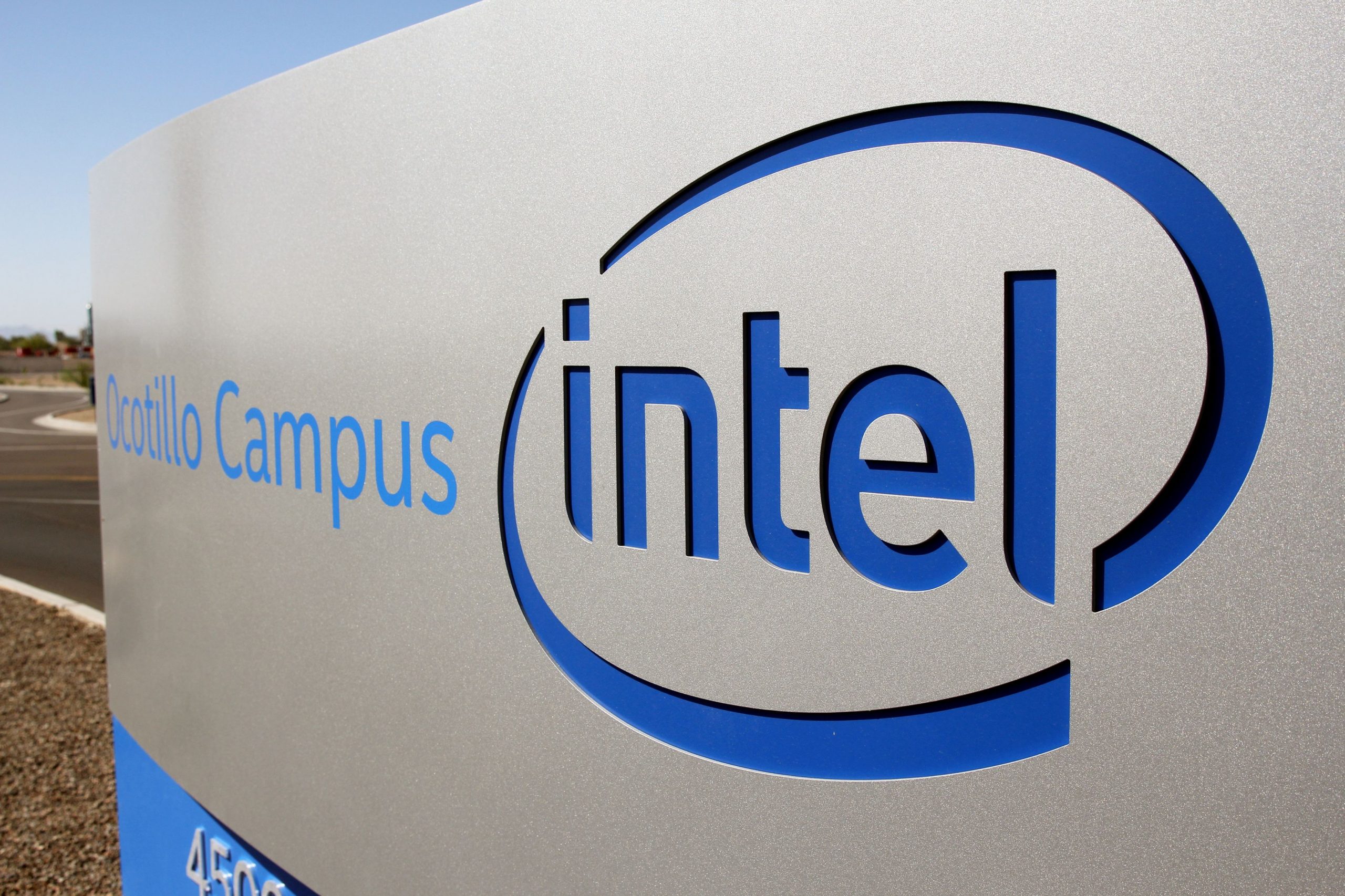 Intel – Η έλλειψη σε ημιαγωγούς δεν θα τελειώσει πριν το 2023, τουλάχιστον…