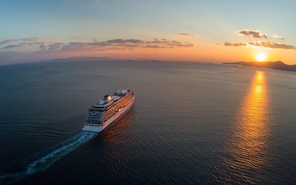 TUI and Aida begin cruises to Greek islands