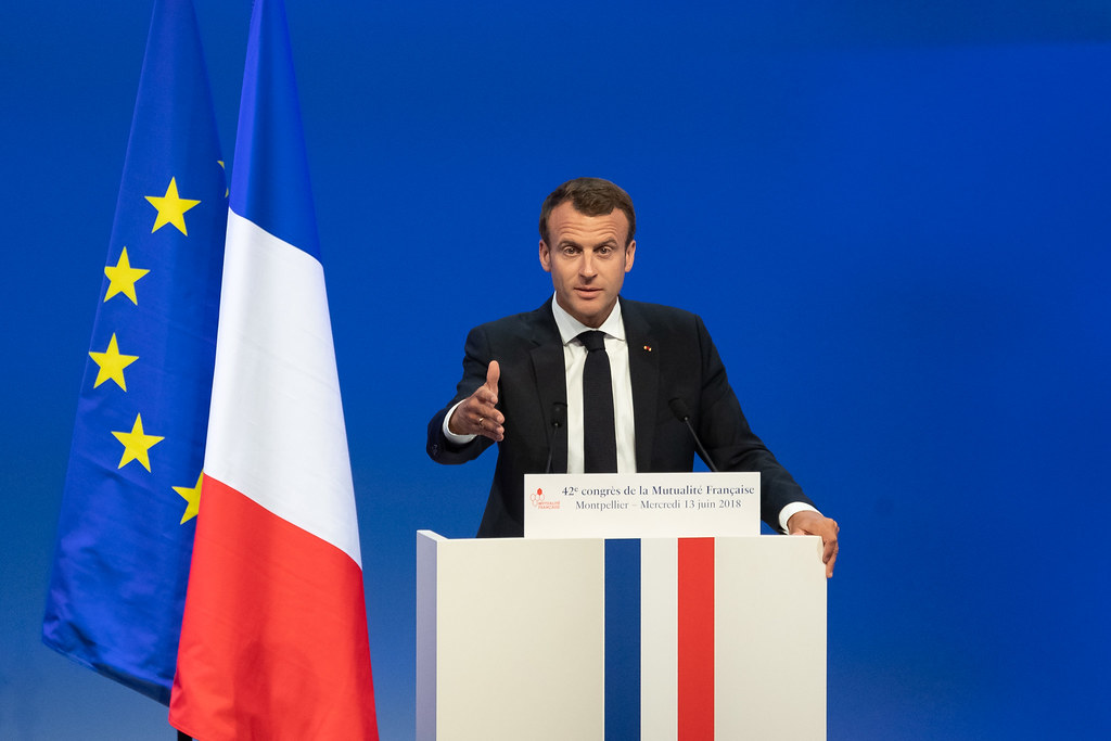 Ο Γάλλος Πρόεδρος Μακρόν αντικαθιστά τη σχολή ENA με μια νέα σχολή για τη γαλλική ελίτ