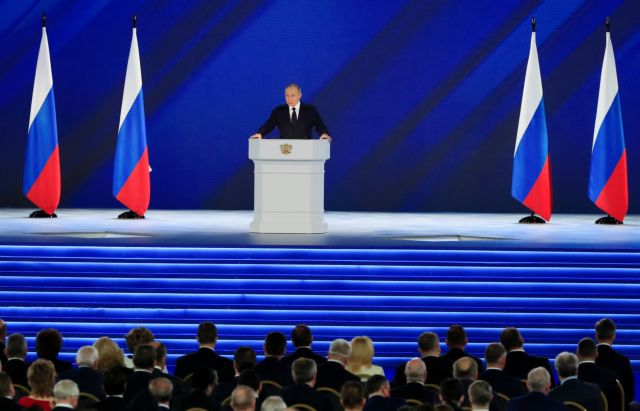 Ο Πούτιν υποσχέθηκε «άμεση και σκληρή απάντηση» σε όσους απειλήσουν τη Ρωσία