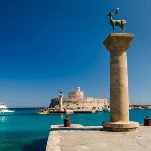 Ξενοδοχεία: Δυο τουριστικές επενδύσεις μεγάλου βεληνεκούς σε Ρόδο και Μεγανήσι