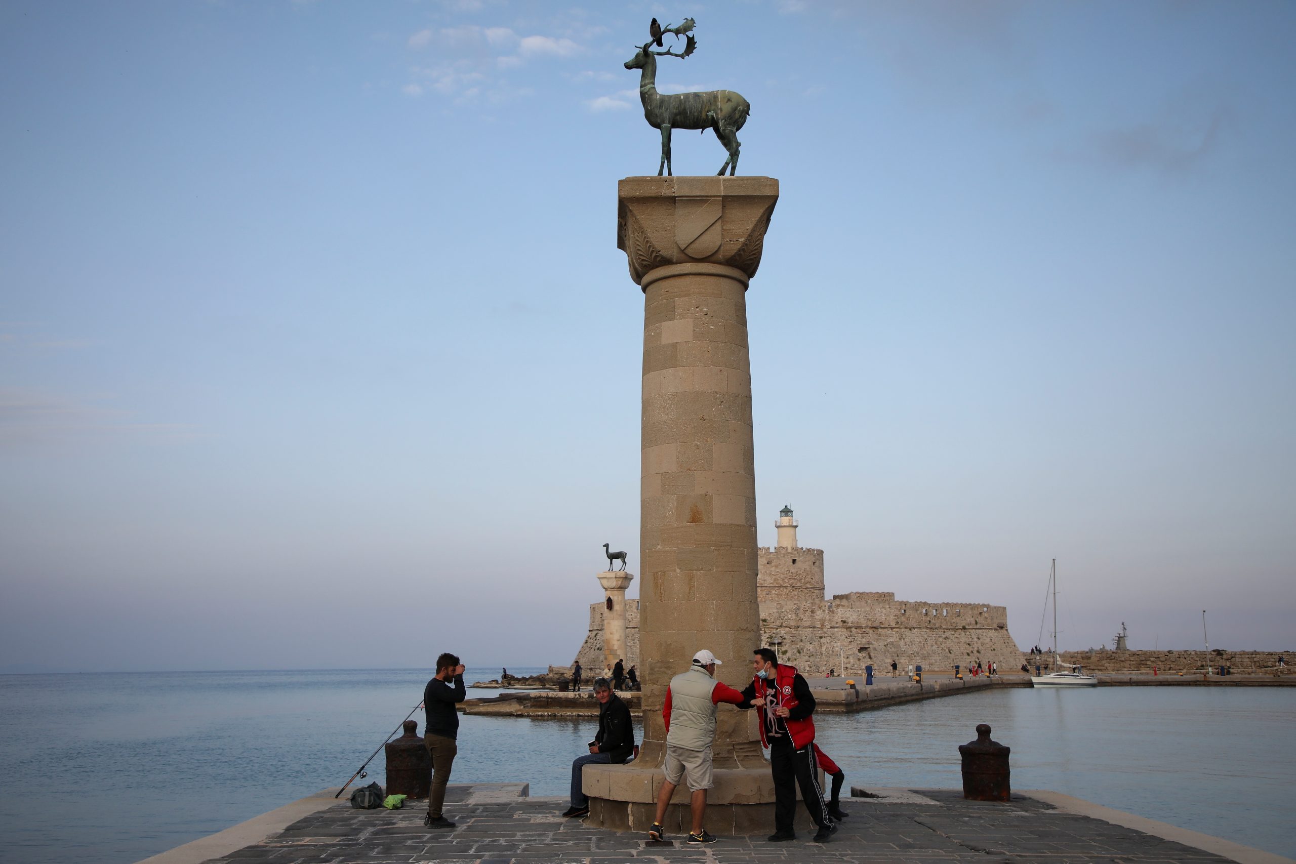 RND:Προβλέψεις για νέο ρεκόρ στον ελληνικό τουρισμό το 2023