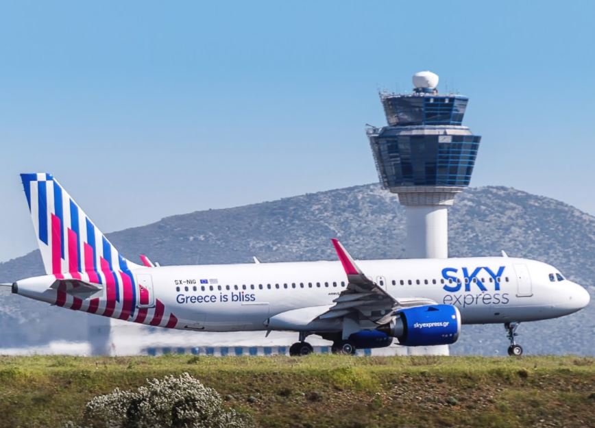 Sky Express: Προσωρινή τροποποίηση των πτήσεων από και προς το Ηράκλειο