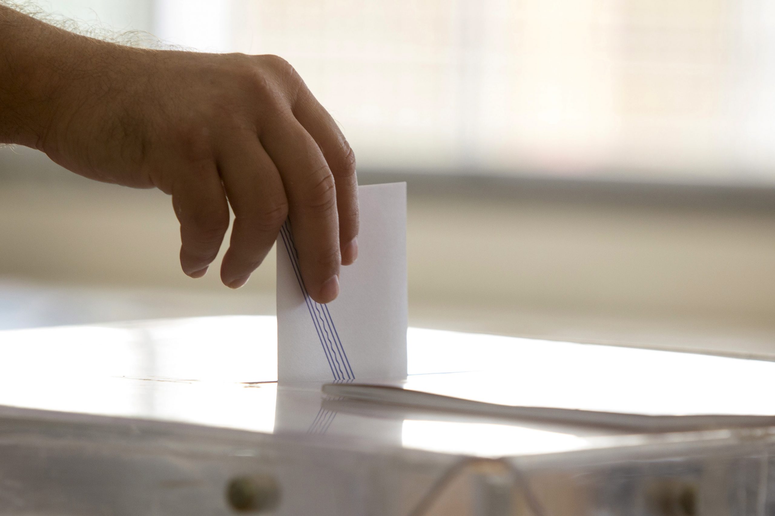 Εκλογές 2023: Πώς θα ψηφίσετε χωρίς ταυτότητα – Τα εναλλακτικά έγγραφα
