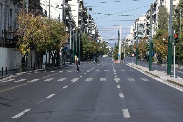 Κορωνοϊός: Ποιες χώρες εξάλειψαν την πανδημία και ποιες την οικονομία τους