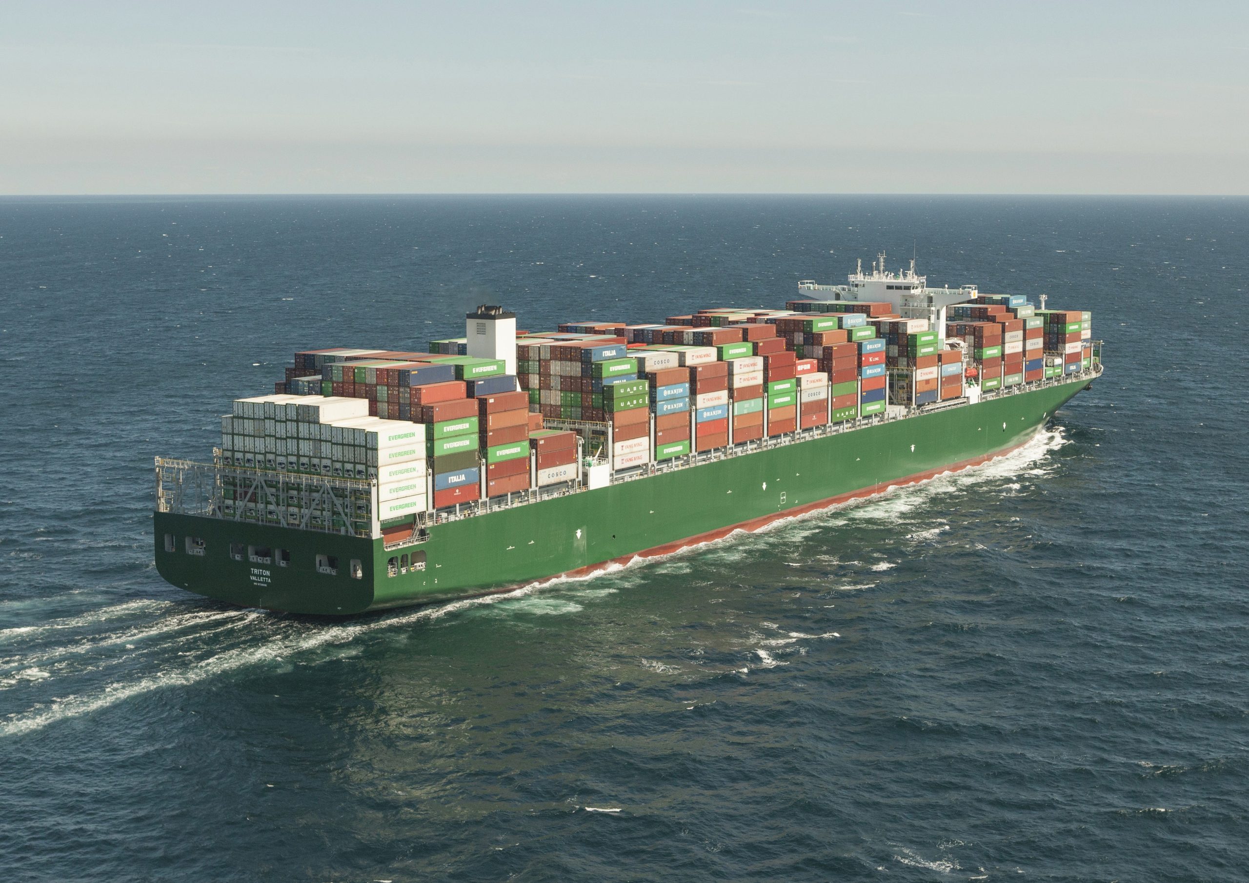 Costamare vessel makes new charter record for containerships