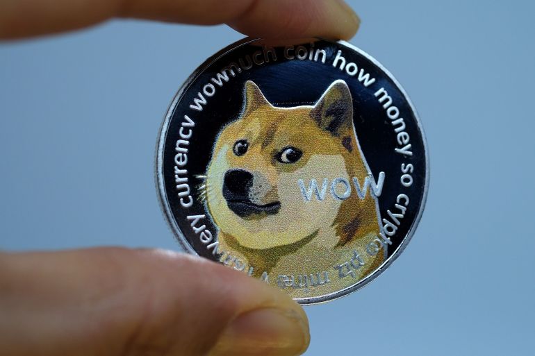 Dogecoin: Ο Έλον Μάσκ θα το στείλει στο… φεγγάρι