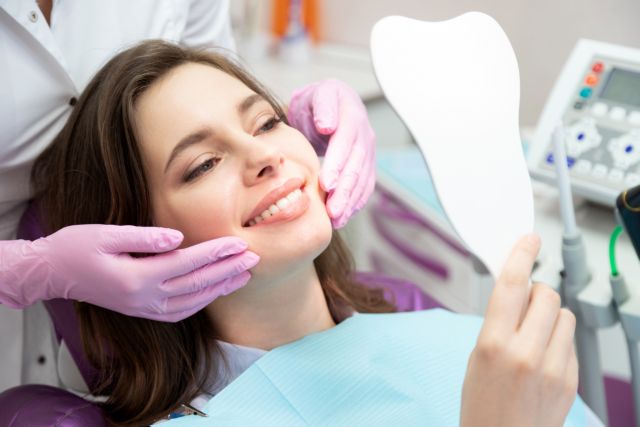 ΕΟΠΥΥ: Επανέρχονται οι οδοντιατρικές υπηρεσίες – Τι αλλάζει