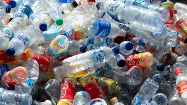 Νέα τεχνική χημικής ανακύκλωσης μετατρέπει τα πλαστικά σε καύσιμα