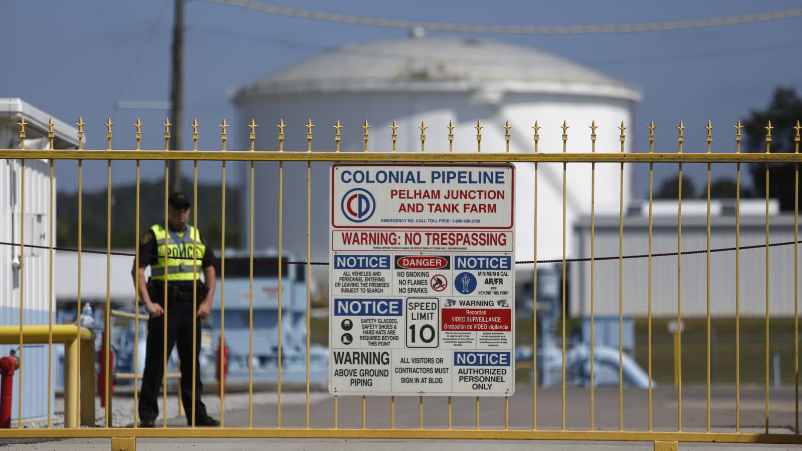 Colonial Pipeline: Η κυβερνοεπίθεση εκτινάσσει τις τιμές της βενζίνης
