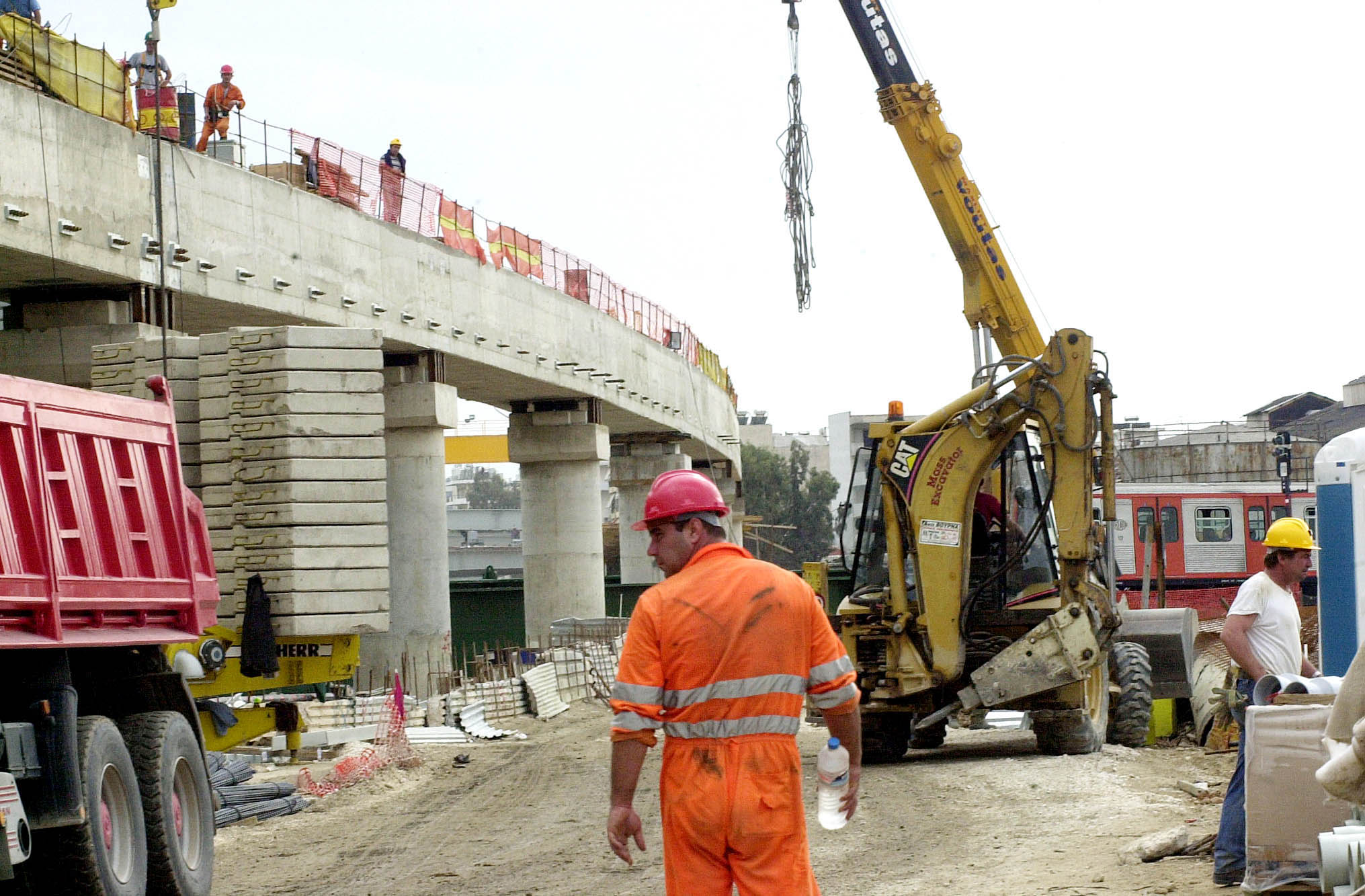 ΓΣΕΕ: Αύξηση του κατώτατου μισθού στα 751 ευρώ [Διαγράμματα]