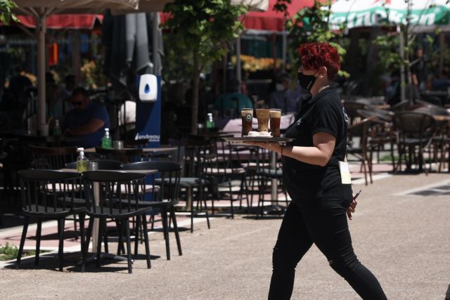 Κορωνοϊος: Σαρωτικοί έλεγχοι σε καφέ και εστιατόρια – Τα μέτρα που πρέπει να τηρούνται