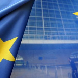 ΡΜΙ: Επιτάχυνση της επιχειρηματικής δραστηριότητας στην ευρωζώνη