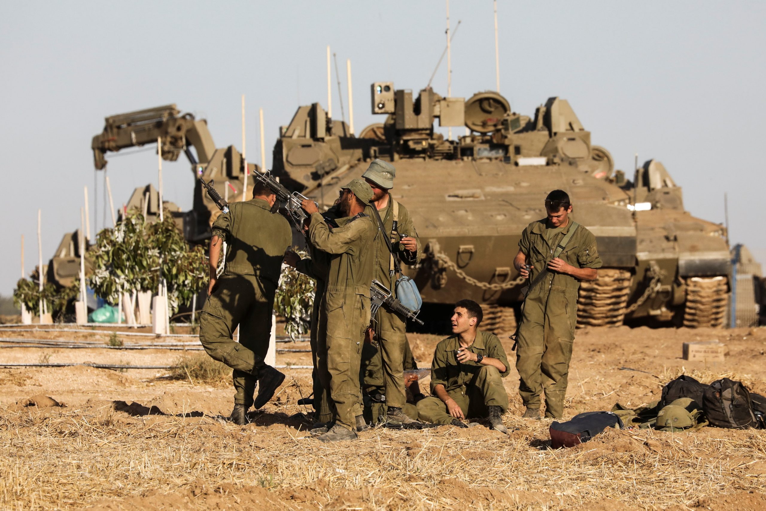 Операция израиля в секторе. Танковые войска израильско палестинского конфликта. Израильско палестинский конфликт танки.