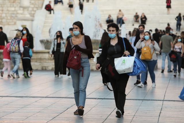 Λουκίδης: Πιθανό το τέλος της μάσκας σε εξωτερικούς χώρους στις 15 Ιουλίου