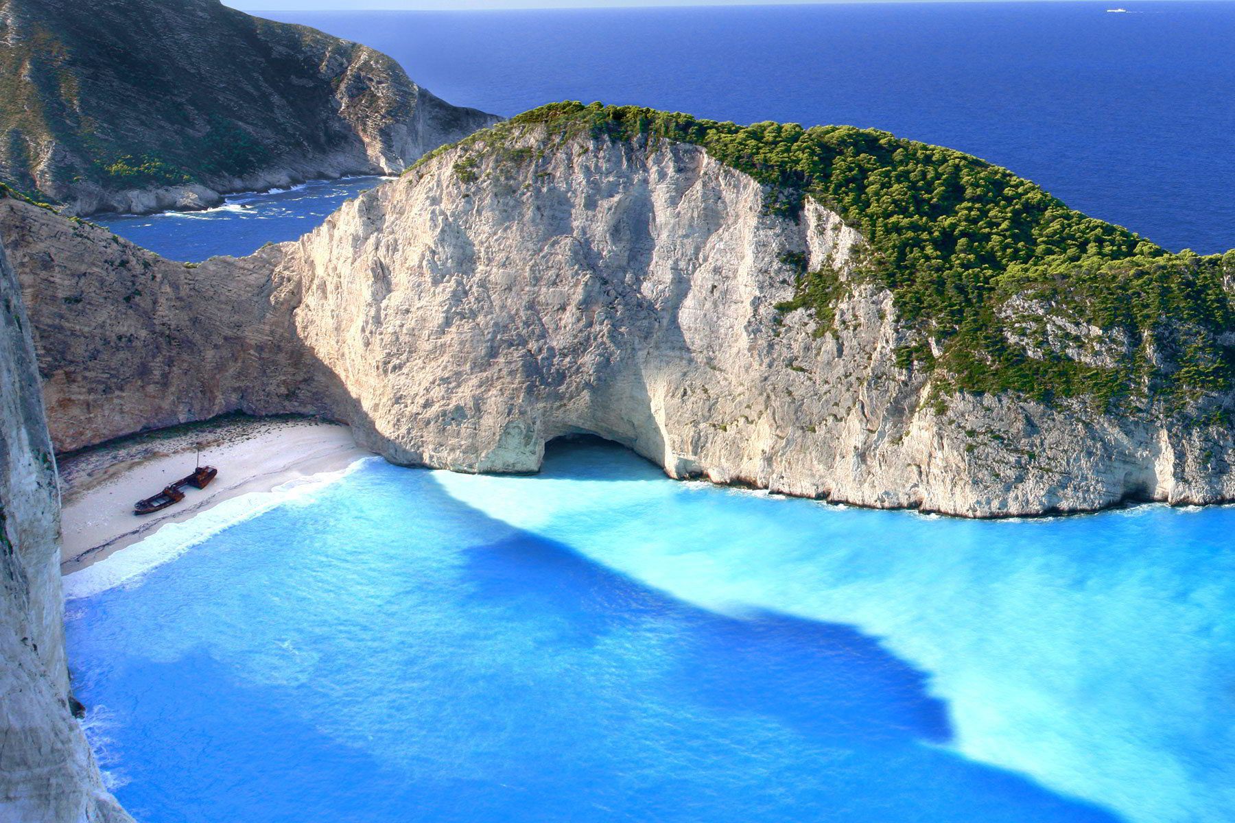 Τουρισμός: Πέντε ελληνικά νησιά στην «πράσινη» λίστα της βρετανικής TUI – Ποια είναι