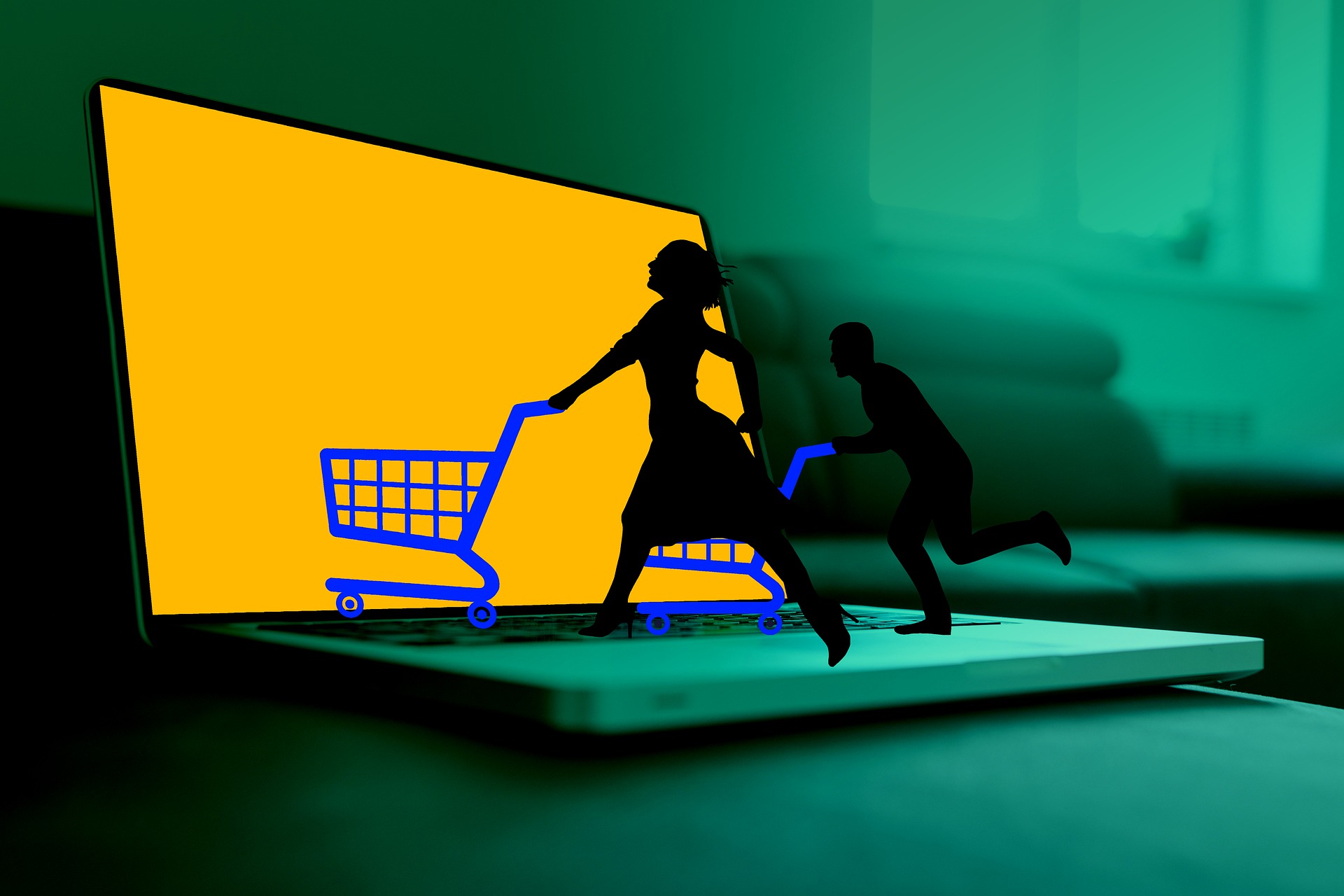 Online shopping significantly increases in Greece