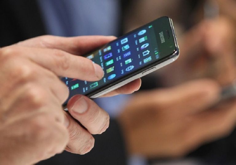 SMS μετακίνησης: Αντίστροφη μέτρηση για την κατάργησή τους