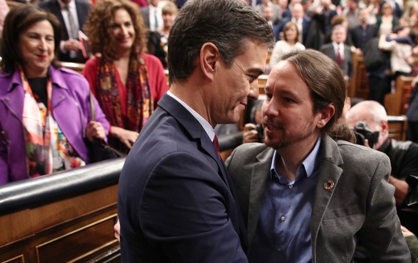 Εκλογές στη Μαδρίτη: Αρχή του τέλους για την κυβέρνηση Σοσιαλιστών – Podemos;