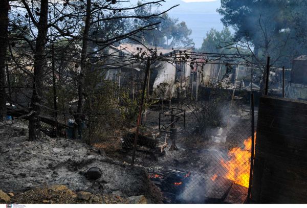 Πέτσας: Μέχρι 6.000 ευρώ οι πρώτες αποζημιώσεις στους πυρόπληκτους σε Κορινθία – Αττική