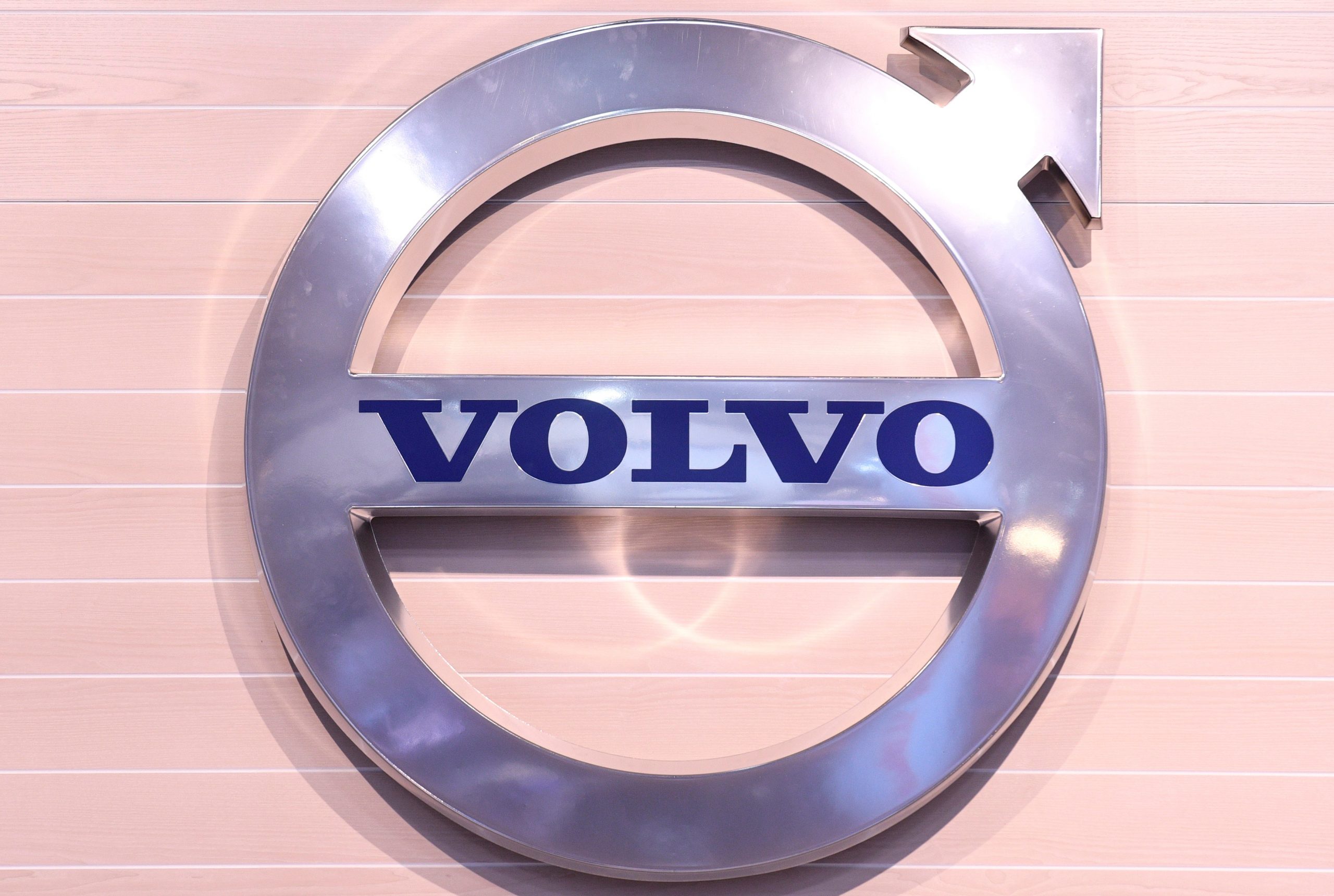 Volvo: Αύξηση πωλήσεων κατά 43% τον Μάιο