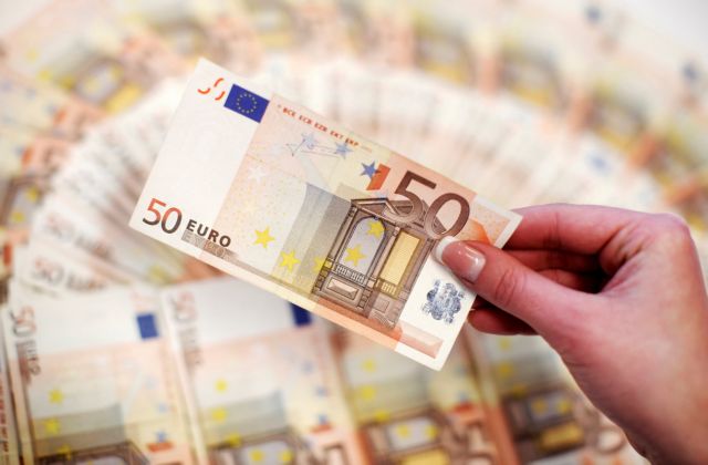 ΤτΕ: Αύξηση 3 δισ. ευρώ στις καταθέσεις νοικοκυριών και επιχειρήσεων τον Απρίλιο