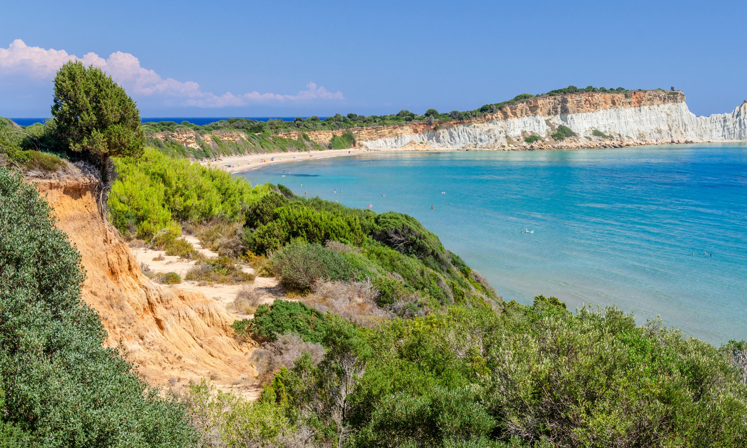 Τelegraph: Τα 4 ελληνικά νησιά που θα «πρασινίσουν» για τους Βρετανούς τουρίστες
