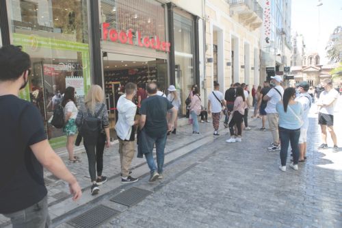 ΕΣΑ: Το 84,1% των καταστημάτων στην Αθήνα είδαν κατακόρυφη πτώση του τζίρου τους