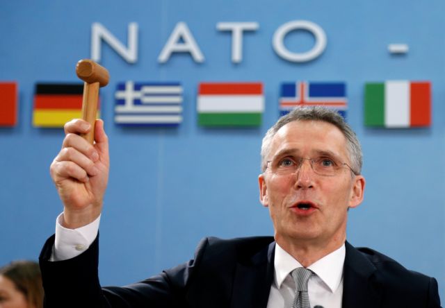 Στόλτενμπεργκ – Να μη διχάσει το ΝΑΤΟ η γαλλοαμερικανική διένεξη για την AUKUS