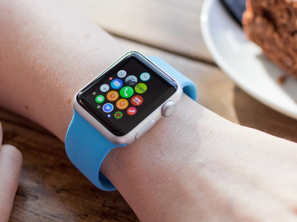 Έρχεται ταχύτερο Apple Watch με προηγμένους ιατρικούς αισθητήρες