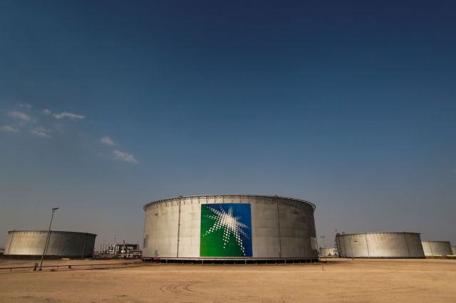 Aramco: Το ράλι στο πετρέλαιο εκτινάσσει τα κέρδη