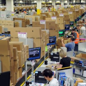 Διαδικτυακές πωλήσεις: Ρεκόρ στα 1,29 τρισ. δολ. την εορταστική περίοδο 2025