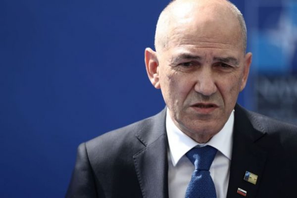 Γιάνεζ Γιάνσα: Ο «Στρατηγός Τουίτο» στην προεδρία της Ευρώπης
