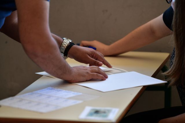 Πανελλαδικές 2021: Πέφτει η αυλαία με μαθήματα ειδικότητας για τους υποψηφίους των ΕΠΑΛ