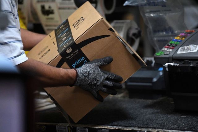 Amazon: Τι γίνονται τα εκατομμύρια απούλητα προϊόντα στο ίντερνετ