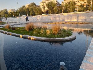 Θεσσαλονίκη: Ανακαινίστηκε ο Κήπος του Νερού στη Νέα Παραλία