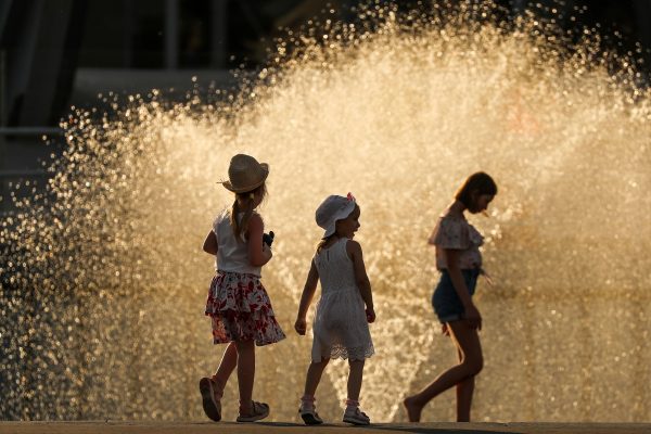 Ρωσία: Καύσωνας-ρεκόρ πλήττει τη Μόσχα μετά από 142 χρόνια